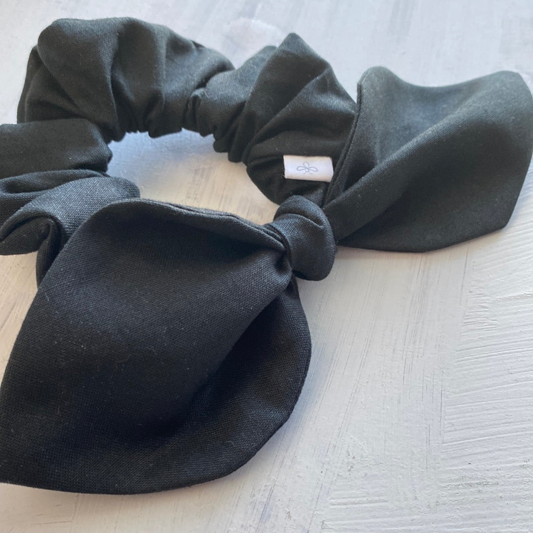 Bow Scrunchie Solid Black